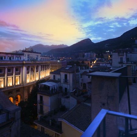Willy'S Home Salerno Esterno foto